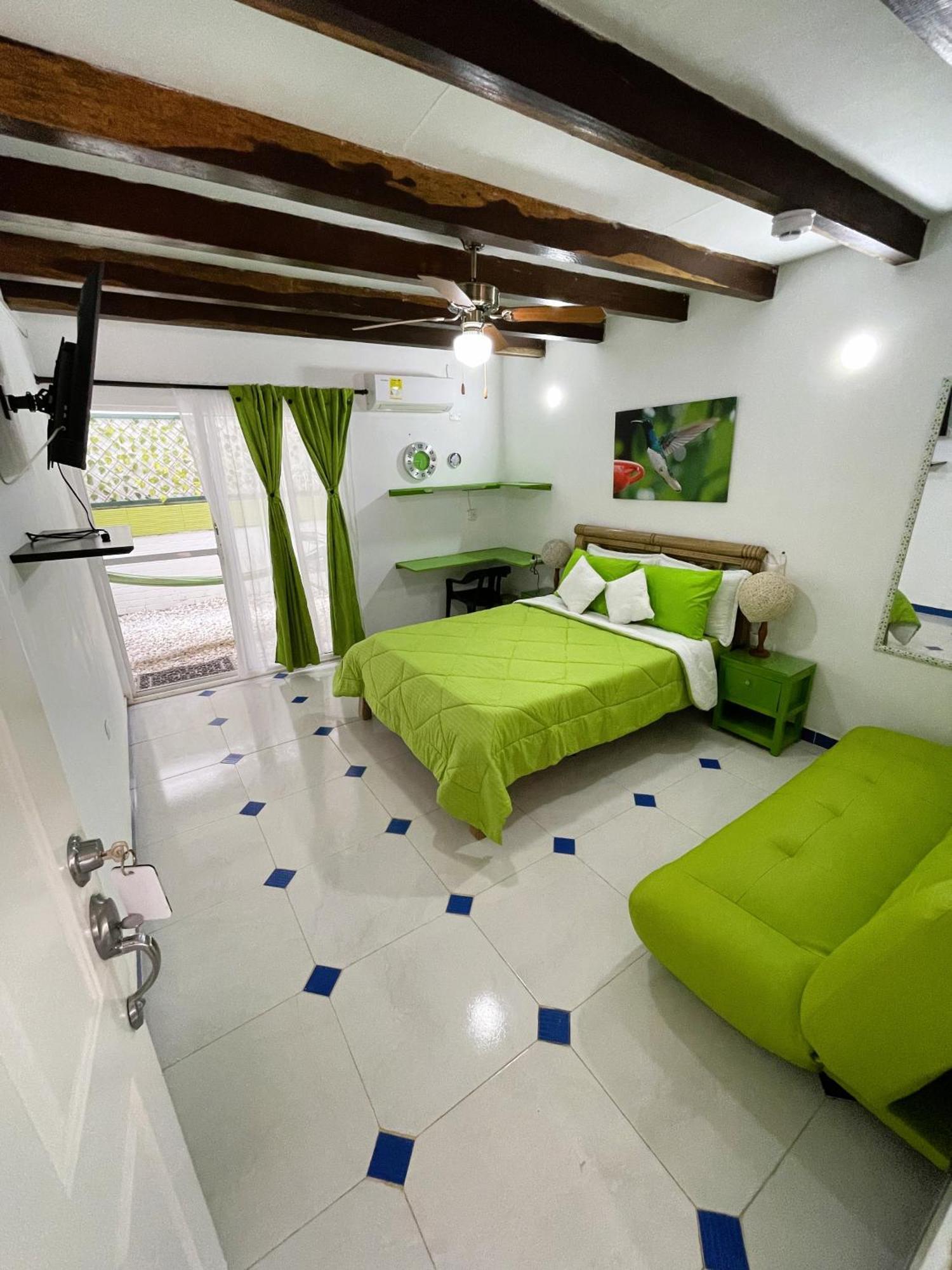 Hostal Paraiso 米卡 外观 照片