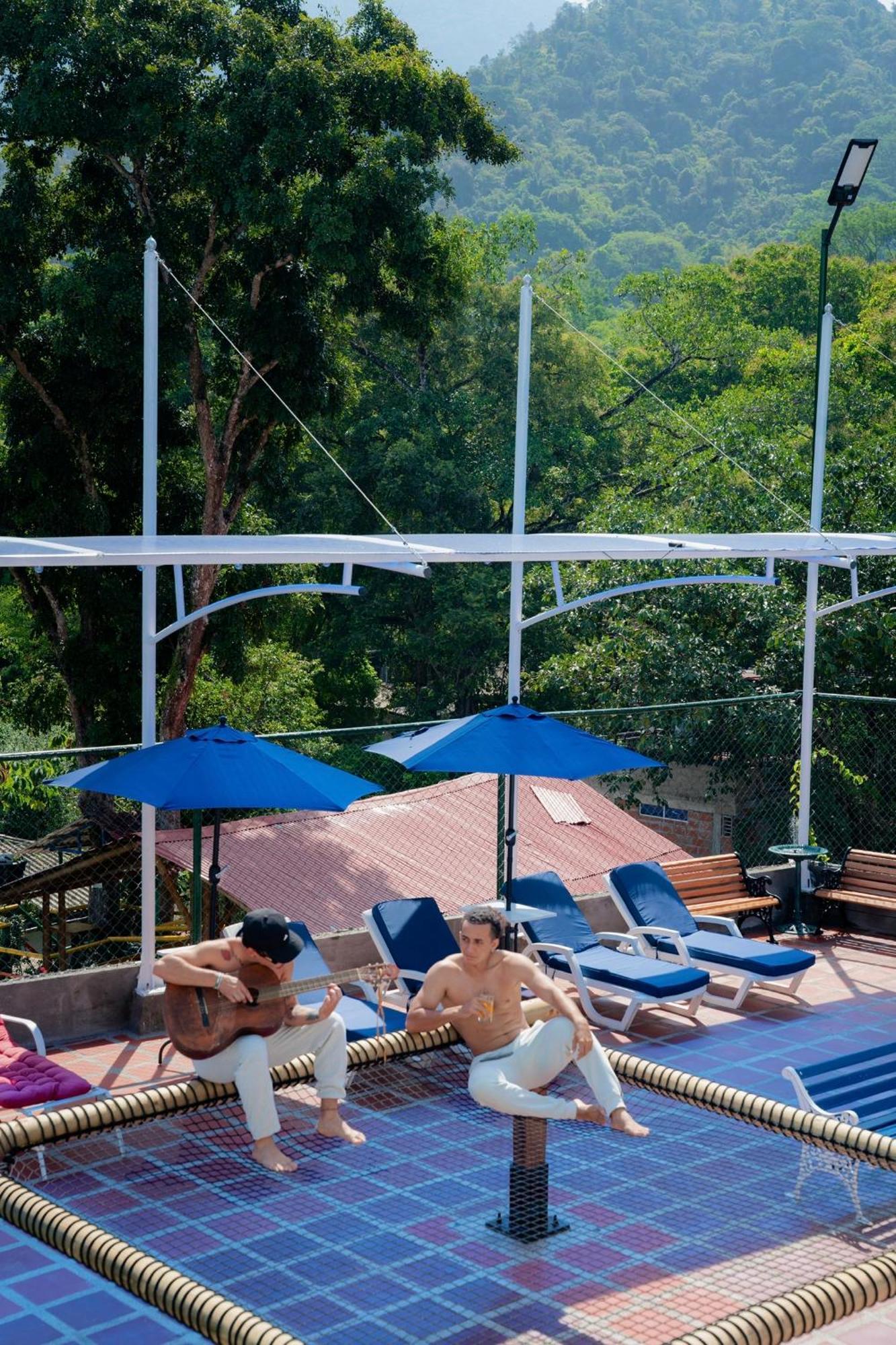 Hostal Paraiso 米卡 外观 照片